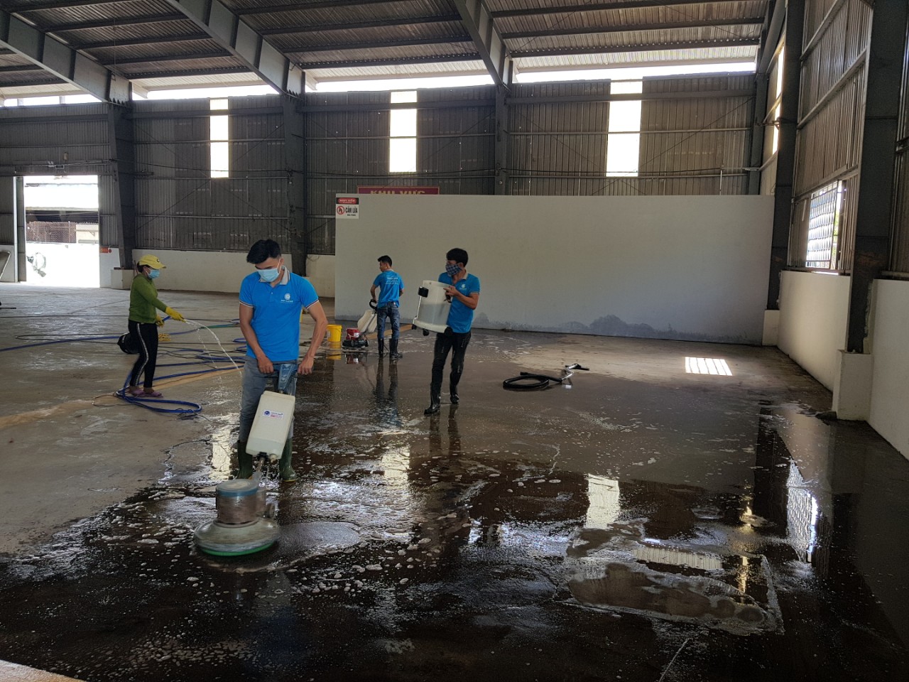 Dịch vụ vệ sinh nhà xưởng Quy Nhơn Bình Định